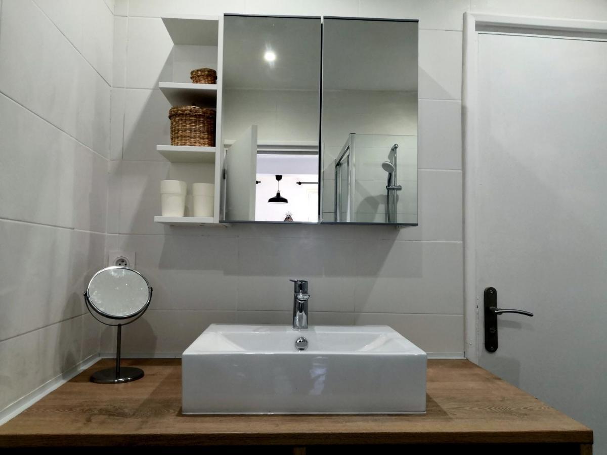 Grand 2 Pieces Renove Climatise, Vieil Antibes, Proche Port Apartman Kültér fotó